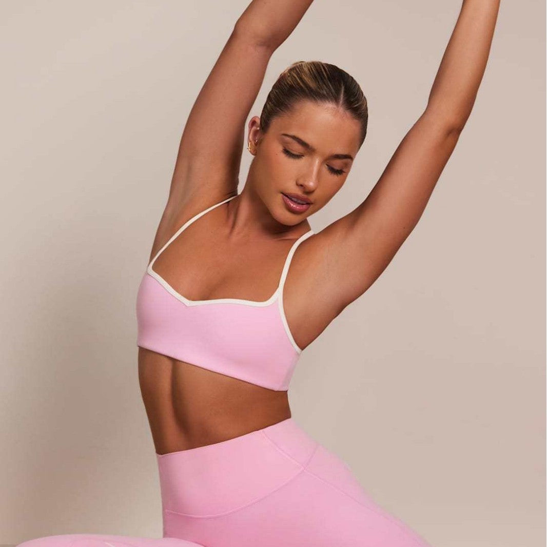 Bare-Feel Yoga Set Breathable Shock-Absorbing Sports Top Heart-Shaped Butt-Lifting 9/10 Pants Fitness Outfit